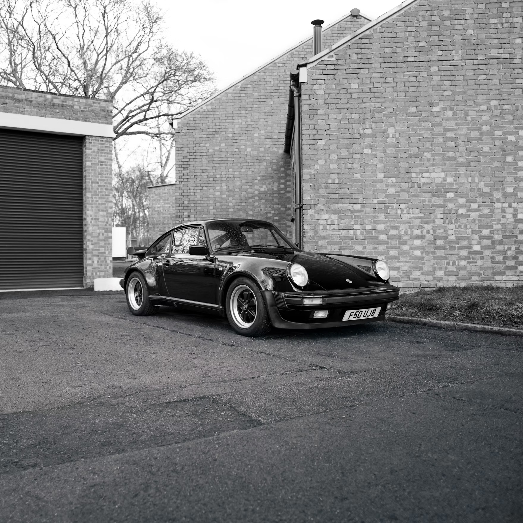 Air-cooled Porsche 930 Turbo